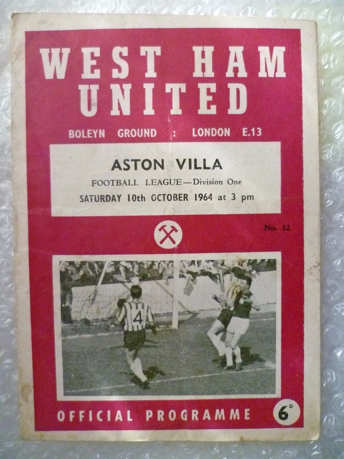 1964 WEST HAM UNITED v ASTON VILLA, 10th Oct (League Division One) Main Image