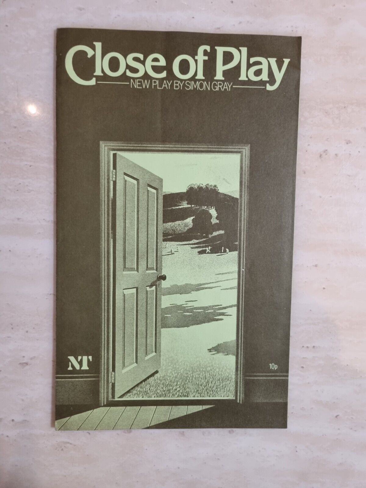 Close of Play Michael Redgrave Annie Leon Zena Walker Lynn Farleigh Anna Massey Main Image