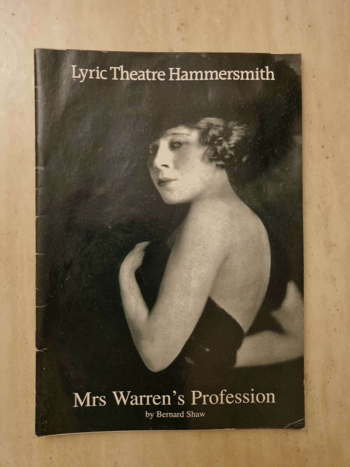 MRS WARREN'S PROFESSION - CATHERINE CUSAK NEIL STACY JOHN QUENTIN MAGGIE STEED Main Image