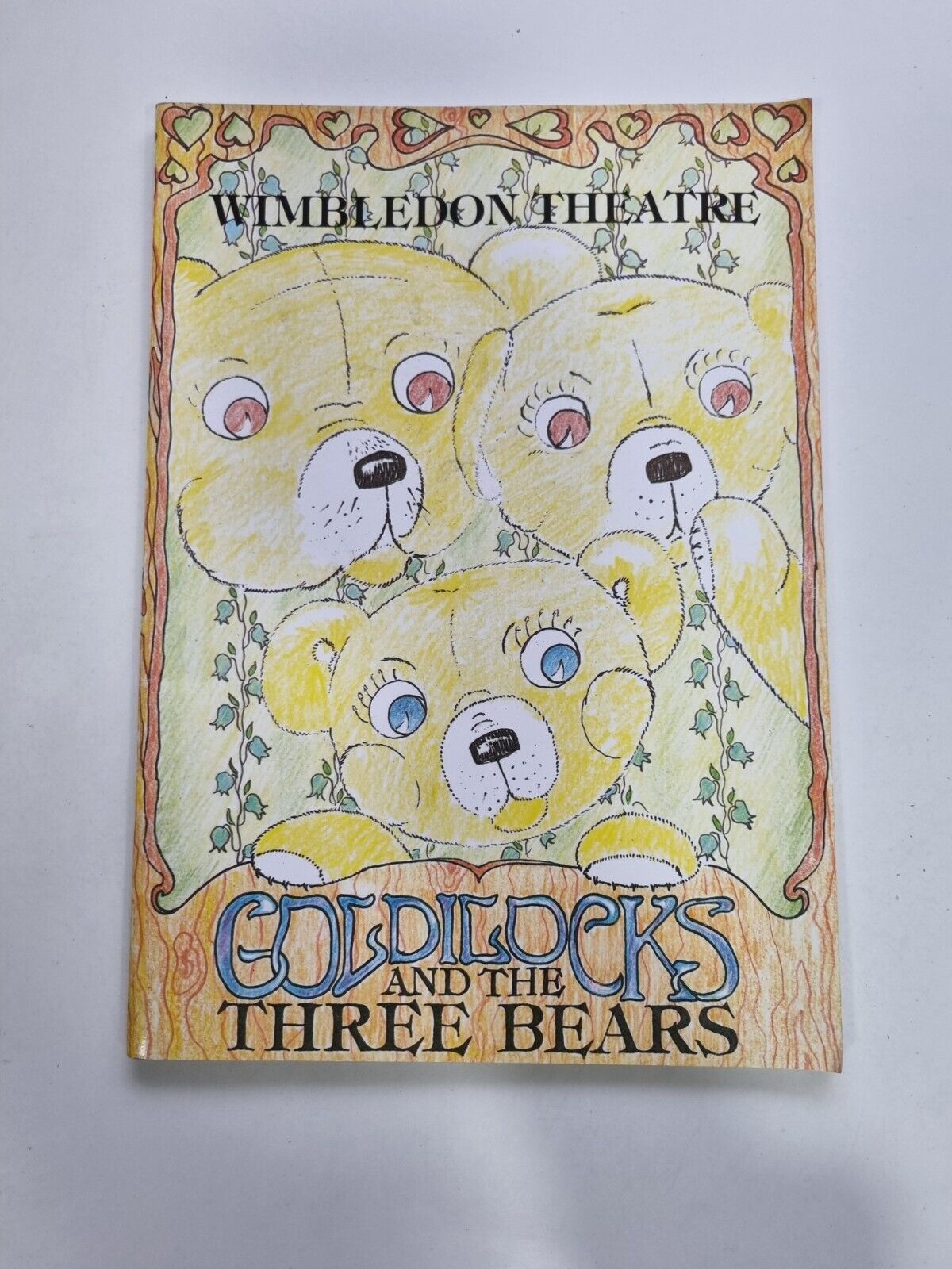Goldilocks and The Three Bears - Bobby Davro Michaela Strachan Victor Spinetti Main Image