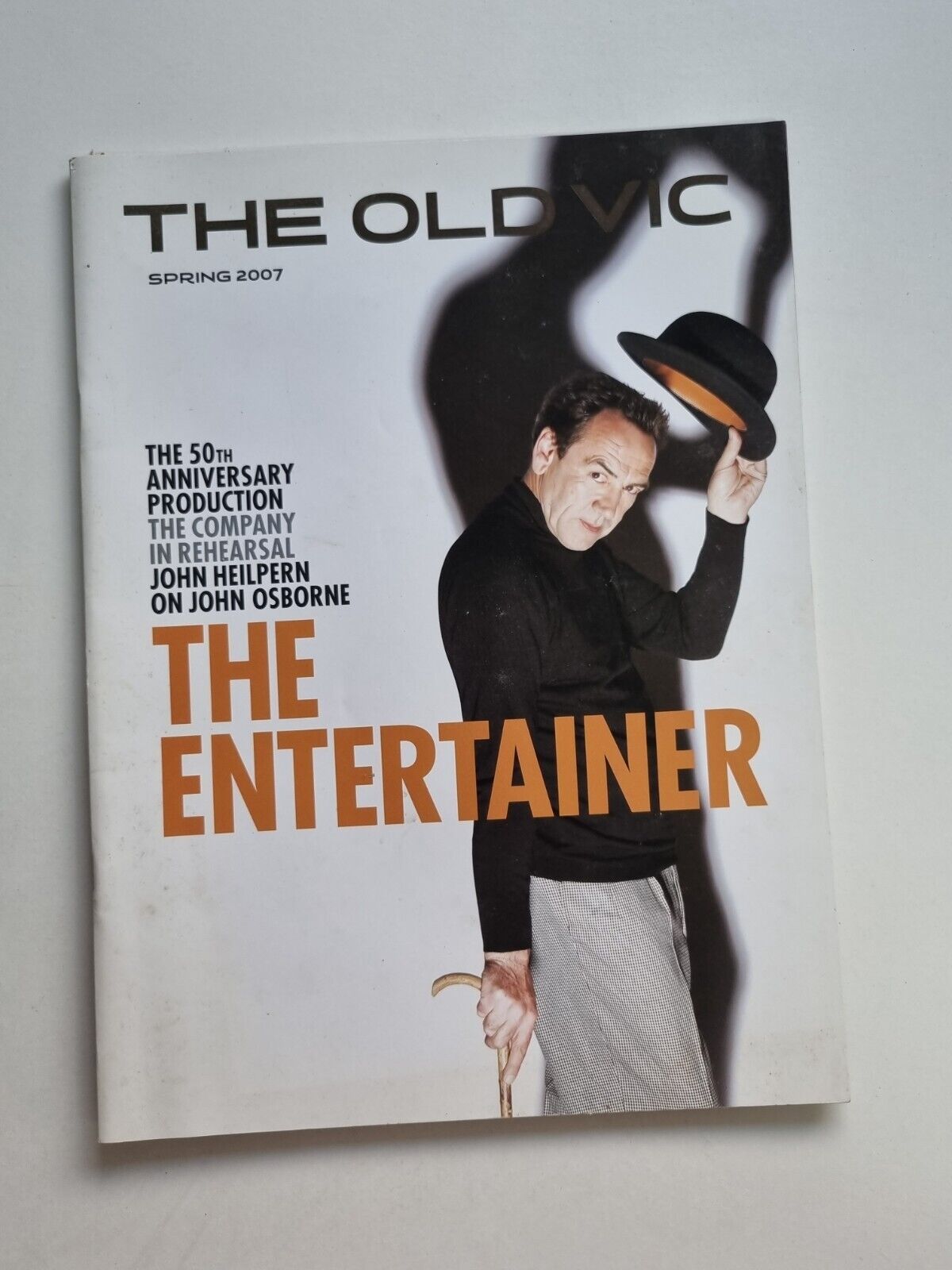 The Entertainer - Robert Lindsay Emma Cunniffe Jim Creighton Pam Ferris Main Image