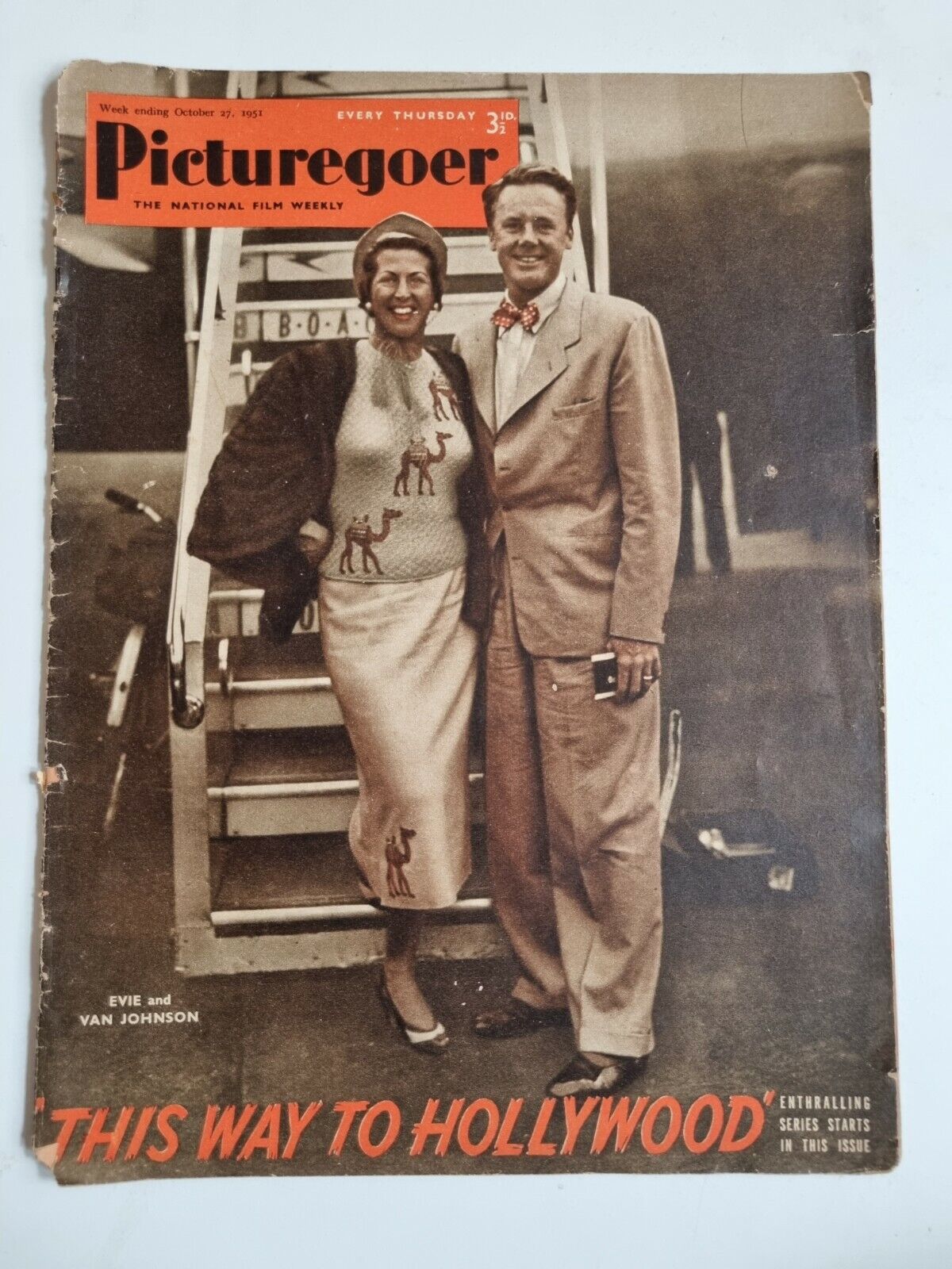 PICTUREGOER EVIE AND VANJOHNSON SHELLY WINTERS DAVID NIVEN - 27th OCTOBER 1951 Main Image